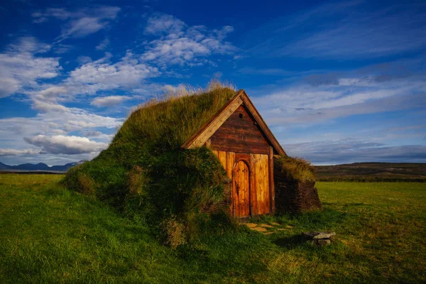 Традиционный Дом Исландии Восстановленная Древняя Церковь — стоковое фото