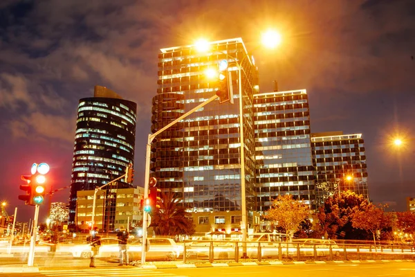 Tel Aviv Night Wolkenkrabber Bouwplaatsen Verkeer Tel Aviv — Stockfoto