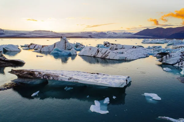 Льодовик Лагуни Ісландії Печення Захід Сонця — стокове фото