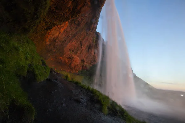 Wodospad Seljalandsfoss Podczas Zachodu Słońca Islandia — Zdjęcie stockowe