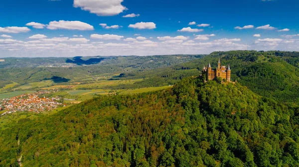 Vista Aérea Del Famoso Castillo Hohenzollern Alemania Foto Tomada Con —  Fotos de Stock