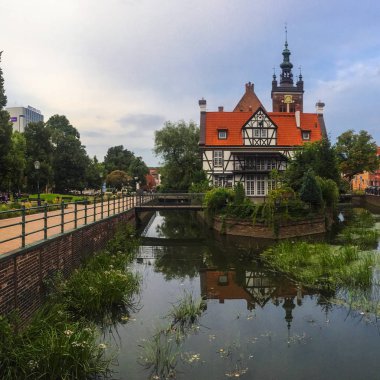 Gdansk ve köprü aşk, Gdansk, Polonya gölden görünüm