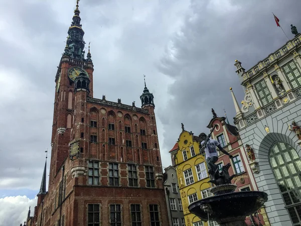 Gdansk Poland Setembro 2018 Neptune Fountain Gdansk Neptun Vestindo Uma — Fotografia de Stock