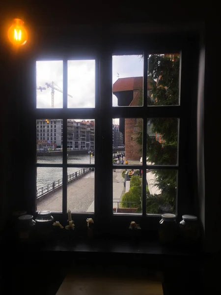 Gdans ポーランドは Smal の素敵なカフェ — ストック写真