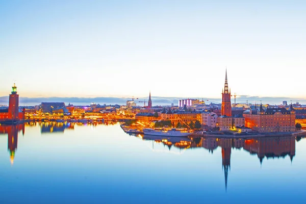 Panorama sceniczny wieczór stockholm, Szwecja — Zdjęcie stockowe