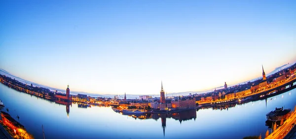 瑞典斯德哥尔摩的景区晚上全景 — 图库照片