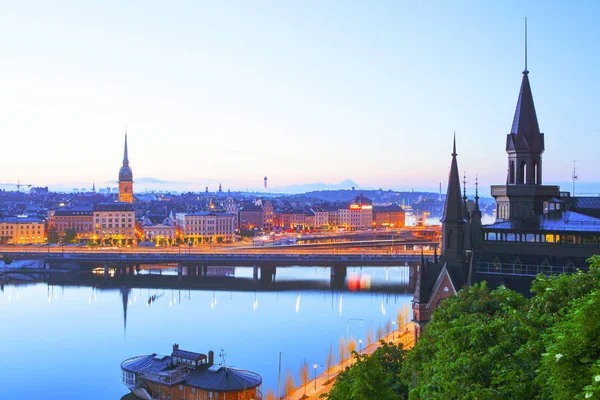 Schilderachtige avond panorama van stockholm, Zweden — Stockfoto