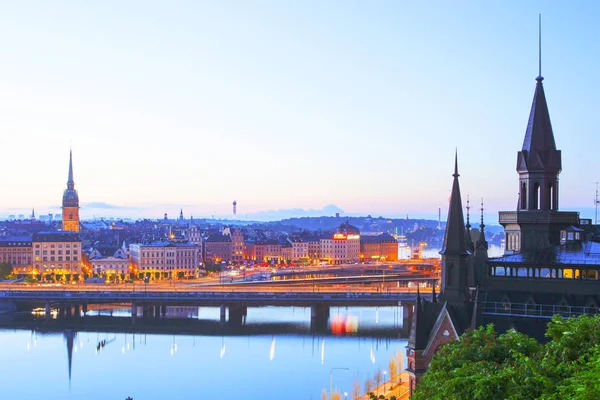 Schilderachtige avond panorama van stockholm, Zweden — Stockfoto