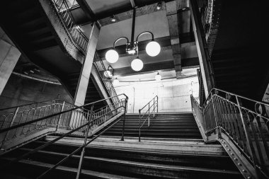Fransa, Paris - 1 Ekim 2016: metro Cite, kentsel altyapı istasyonu