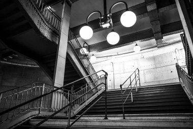 Fransa, Paris - 1 Ekim 2016: metro Cite, kentsel altyapı istasyonu