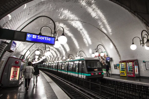 Paříž Francie Paříž Metro Interiér Září 2016 Druhé Nejrušnější Podzemní — Stock fotografie