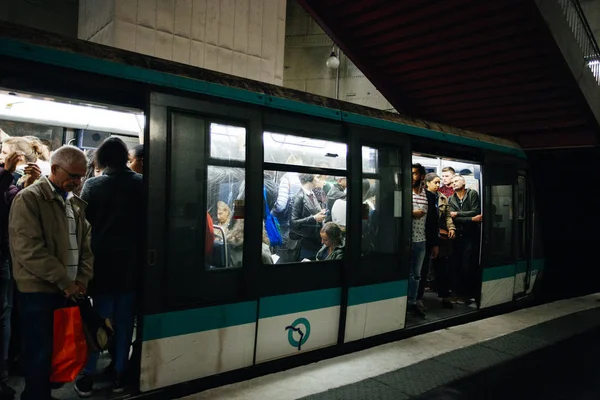 París Francia Paris Metro Interior Septiembre 2016 Segundo Sistema Metro —  Fotos de Stock