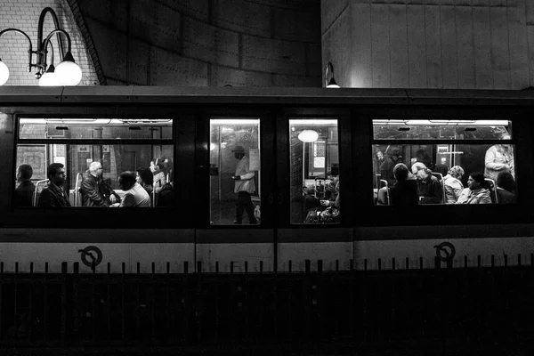 París Francia Paris Metro Interior Septiembre 2016 Segundo Sistema Metro — Foto de Stock