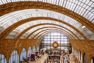 Paris, Fransa - 3 Ekim 2016: Musée d'Orsay, iç ben