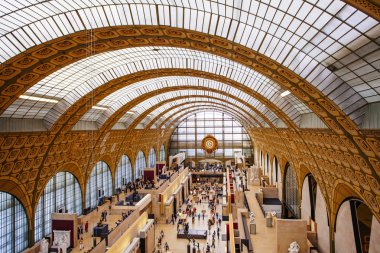 Paris, Fransa - 3 Ekim 2016: Musée d'Orsay, iç ben