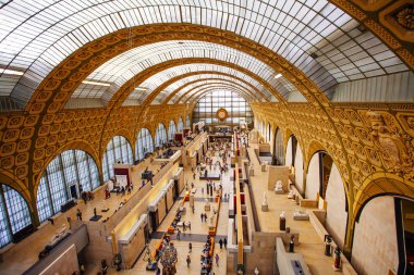 Paris, Fransa - 3 Ekim 2016: Musée d'Orsay, iç ben