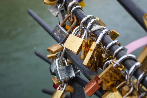 Paris Frankrijk Oktober 2016 Liefde Hangsloten Bij Pont Archevche Parijs — Stockfoto