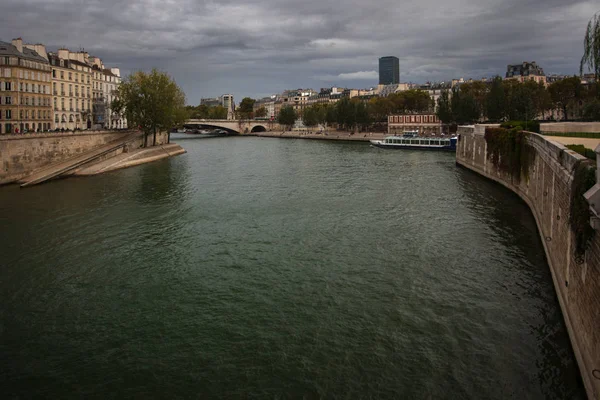 París Francia Octubre 2016 Mira Sena Isla Cite Desde Petit — Foto de Stock