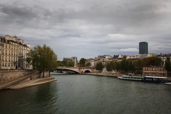 París Francia Octubre 2016 Mira Sena Isla Cite Desde Petit — Foto de Stock