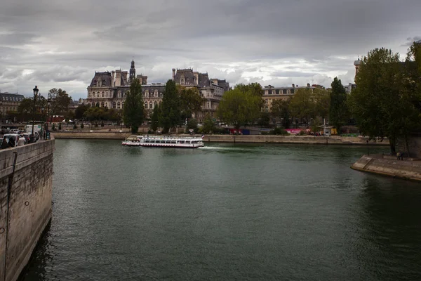 Paryż Francja Października 2016 Wyglądają Sekwanę Isle Cite Mostu Petit — Zdjęcie stockowe