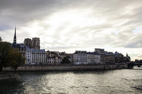 Париж Франция Октября 2016 Взгляните Сену Остров Cite Моста Пети — стоковое фото
