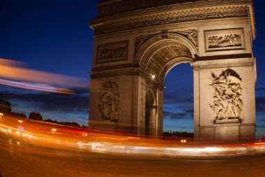 Paris - 6 Ekim 2016:: zafer takı de l Etoile (arc de triomphe). Anıt Jean Chalgrin tarafından 1806 yılında Paris, Fransa, 6 Ekim 2016 üzerinde tasarlanmıştır