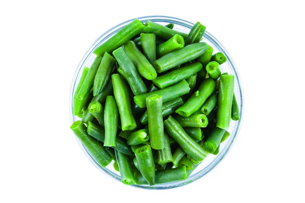 Frijoles verdes en el plato aislados sobre fondo blanco — Foto de Stock