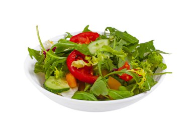 Plaka, izole taze sebze salatası