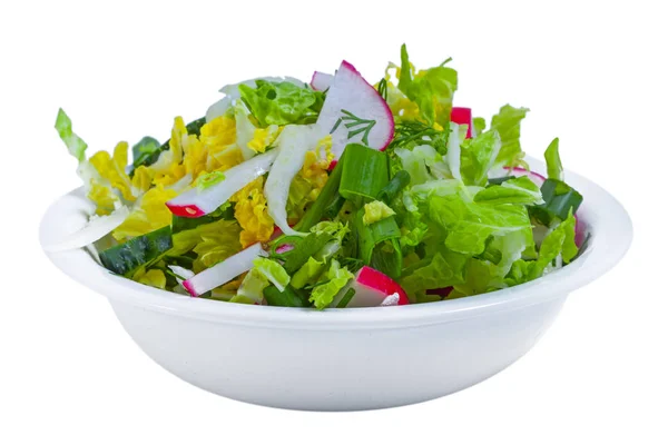 Färska grönsaker sallad i plattan, isolerade — Stockfoto