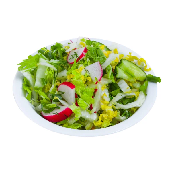 Salada de legumes frescos em prato, isolada — Fotografia de Stock