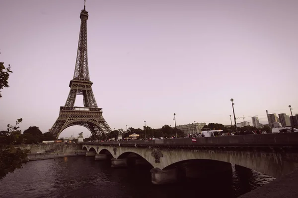 Der Eiffelturm Von Der Seine Paris — Stockfoto