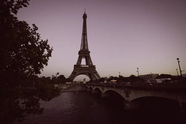 Der Eiffelturm Von Der Seine Paris — Stockfoto