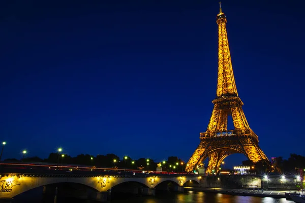 Paris Outubro Torre Eiffel Iluminação Festiva Para Aniversário Está Aberto — Fotografia de Stock