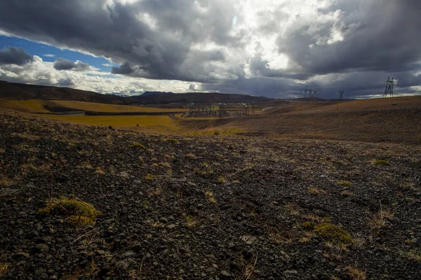 Landskap med kraftverk på Island – stockfoto
