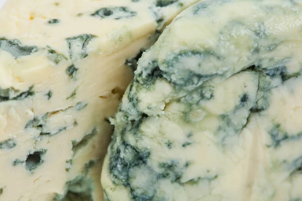 mavi peynir kapatın. peynir arka plan