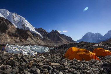 Everest ana kampı, Nepal, 20 Ekim 2018 - Mount hiç görünümünden