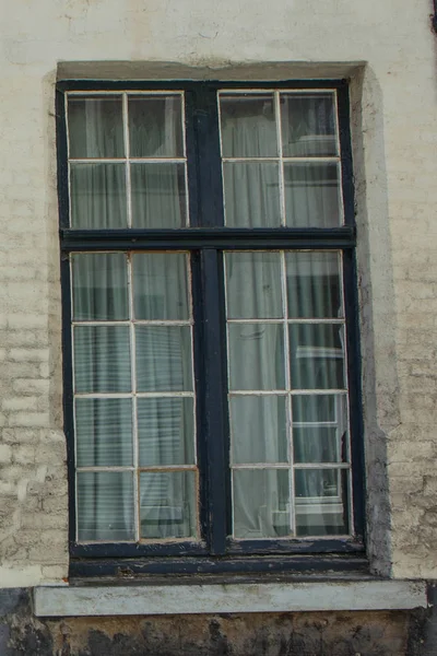 Facciata Tipica Bruges Mattoni Cornici Colorate Porte Finestre — Foto Stock
