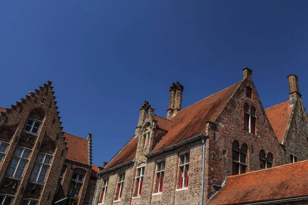 ブルージュ ベルギー ブルージュ ダウンタウン ヒストリック センター ウェスト フランデレン州のゴシック様式の街の中世のレンガ — ストック写真