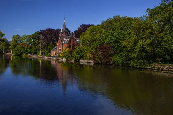 Minnewater Castle See Der Liebe Brugge Belgien — Stockfoto