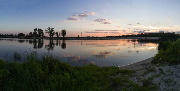 Blick Auf Den Fluss Desna Bei Sonnenuntergang Aufgenommen Mit Drohne — Stockfoto