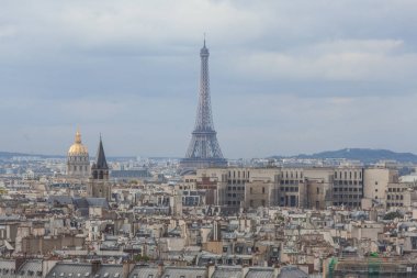 Notre Dame De Paris kulesinden Paris manzarası