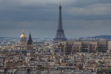 Notre Dame de Paris, Fransa'dan Eyfel kulesi ile Paris'in En İyi Görünümü 