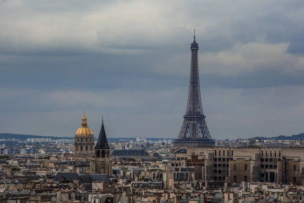 Κορυφή Του Παρισιού Πύργο Του Άιφελ Από Notre Dame Paris — Φωτογραφία Αρχείου