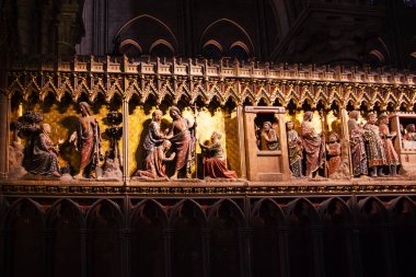 PARIS - 1 Ekim 2016 'da Notre Dame de Paris Katedrali İçişleri. Notre Dame inşaatı 1163 yılında başladı ve 1345 yılında tamamlandı..