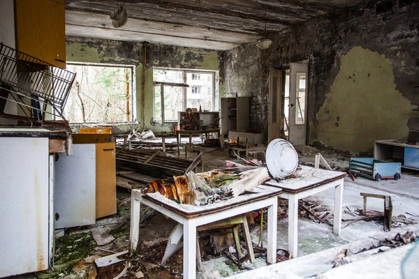 Jardin Enfants Région Tchernobyl Ville Perdue Pripyat Des Ruines Modernes — Photo