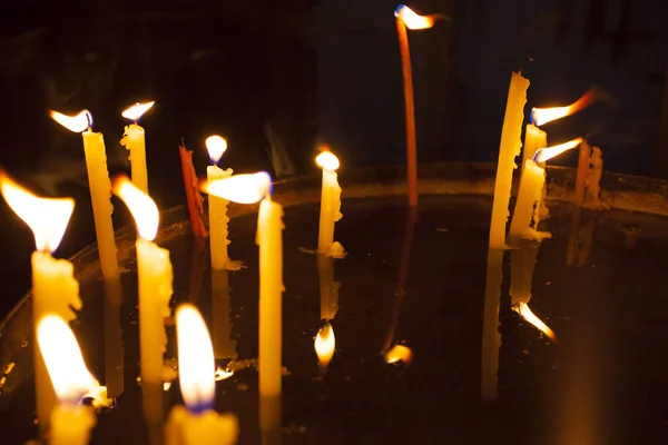 Velas Iluminam Santa Catedral Sepulcro Jerusalém — Fotografia de Stock