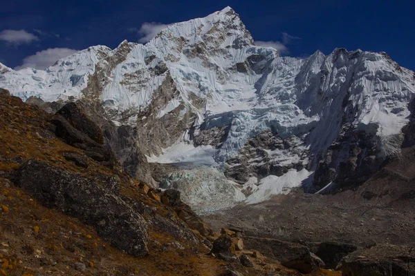 Ebc 'den dağ manzarası (Everest ana kampı), Nepal