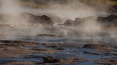 İzlanda Strokkur Geyser Milli Parkı.
