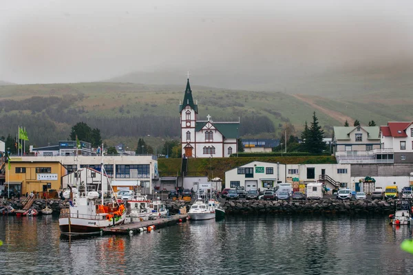 Husavik, Ισλανδία-17 Αυγούστου 2017: όμορφη θέα της ιστορικής — Φωτογραφία Αρχείου