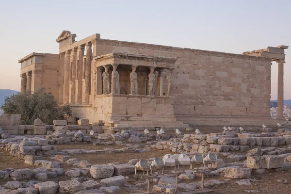 Famous Erechtheon Ancient Building Acropolis Athens Greece — Stock Photo, Image